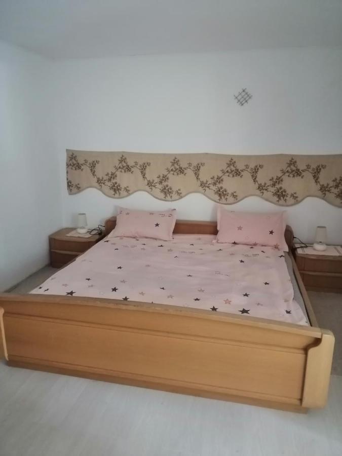 Moss'S Economy Apartment Timisoara Exterior photo